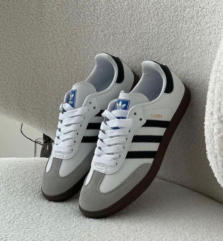 Adidas samba